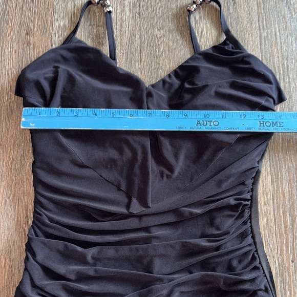 MAGIC SUIT Black V Neck with Beads Sz 10 Slimming One Piece - Picture 7 of 14